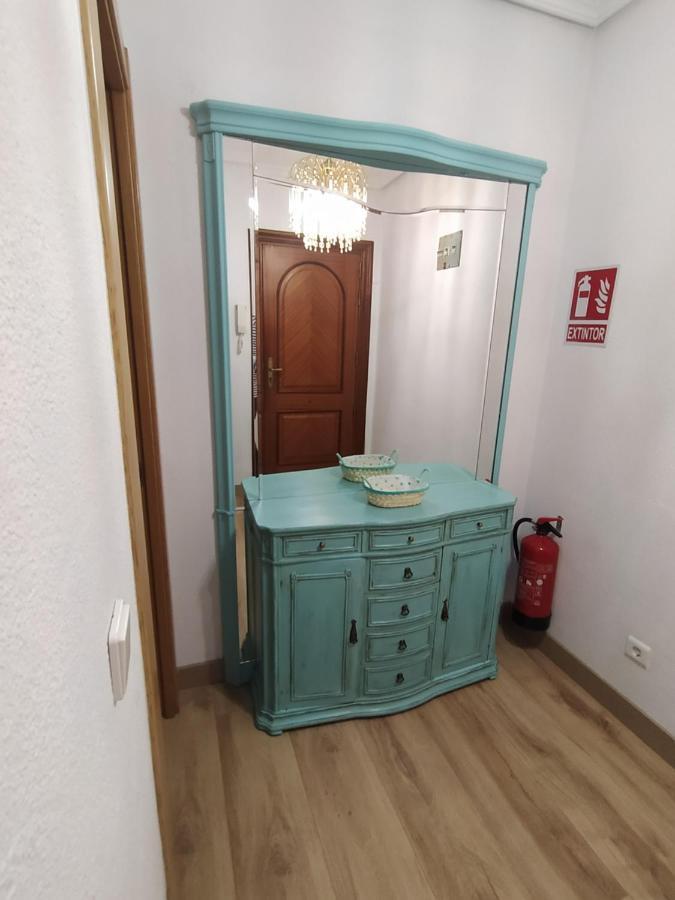 Apartamento De 120M2 Al Lado De Cabarceno Saron Eksteriør billede